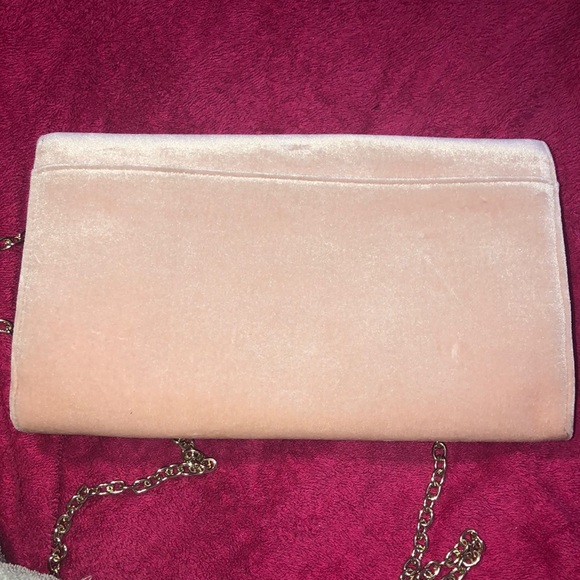 Guess Women’s Handbag🥀. - Picture 5 of 6